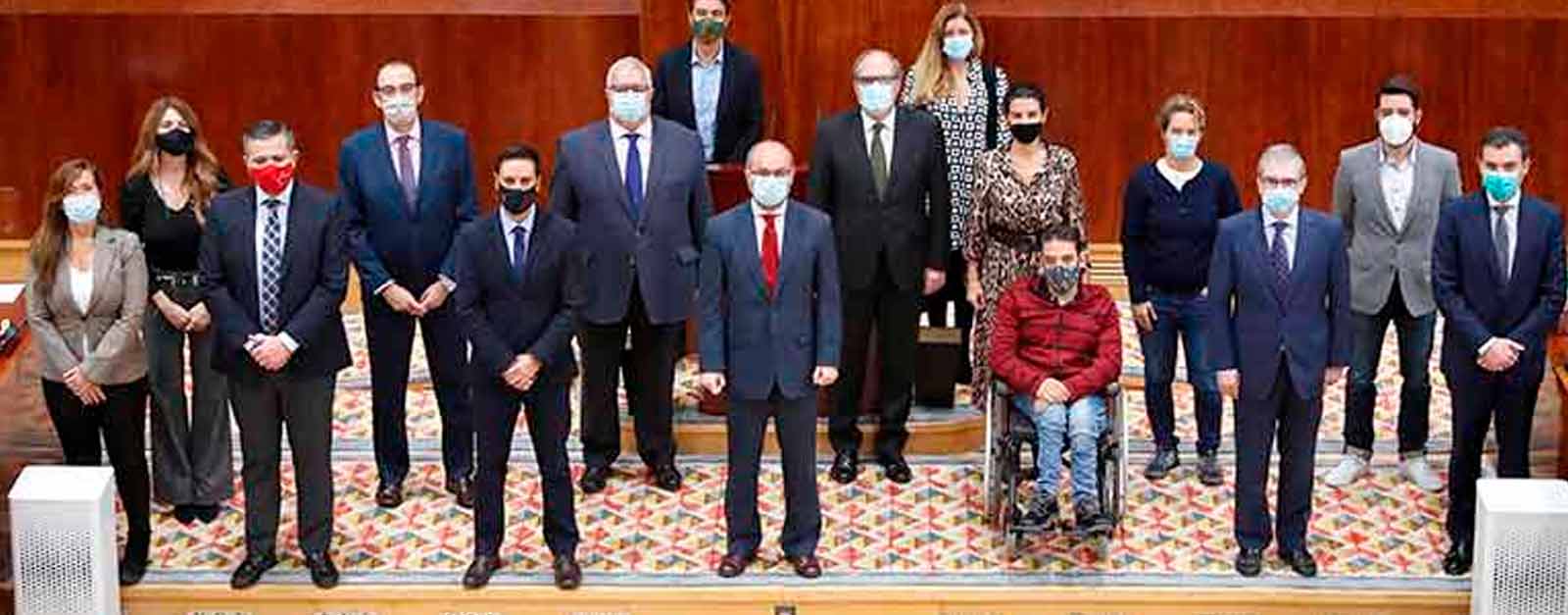 foto de asistentes a la apertura