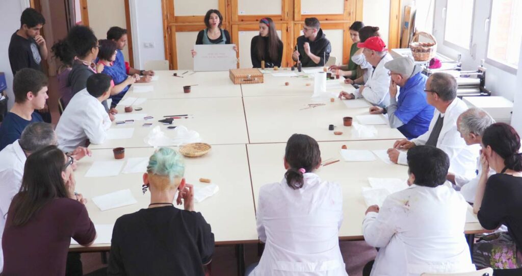 participantes en el proyecto durante la sesión de presentación