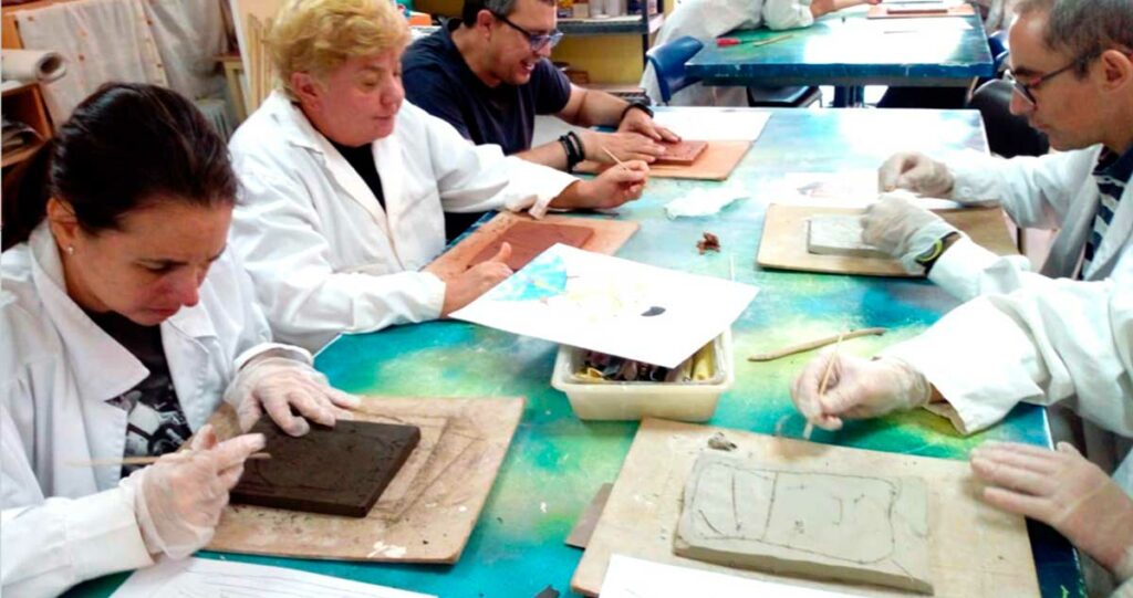 Participantes en la mesa de trabajo