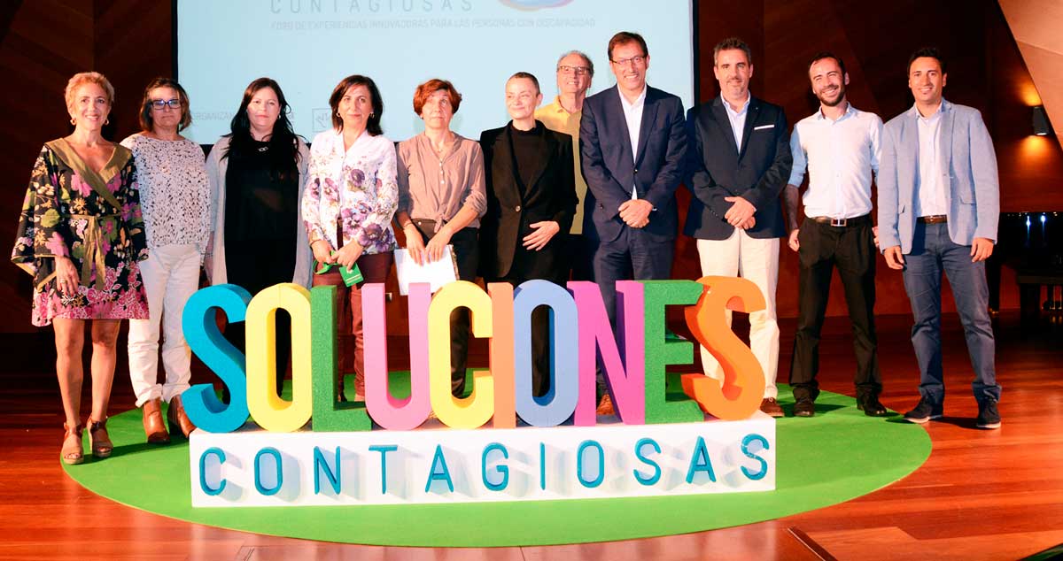 Foto de Familia Contagiosas 18