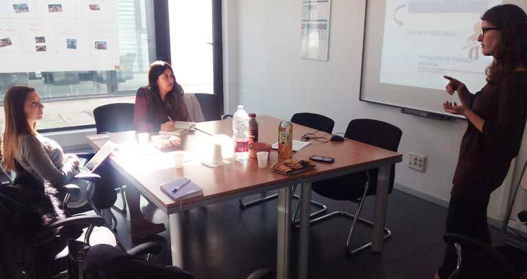 Profesionales de Fundación Apoyo Autismo Chile visitan varias entidades de Plena Inclusión Madrid