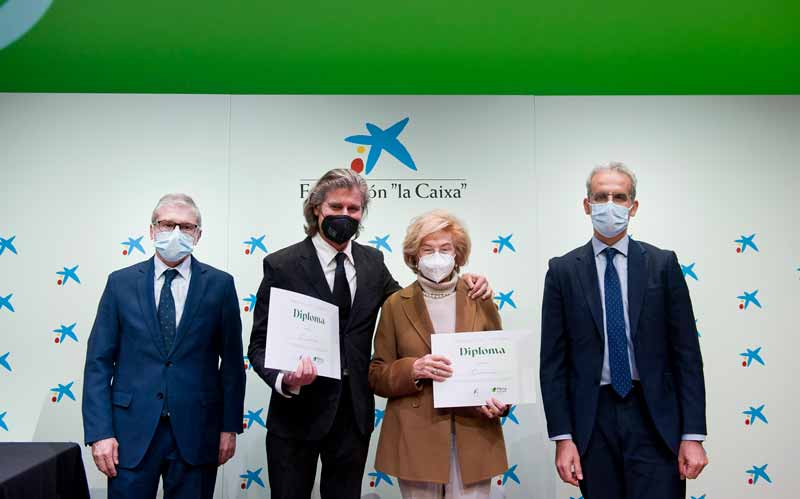 El maestro Torredelló y la presidenta de Fundación Gmp Gloria Alemán, junto a Mariano Casado, presidente de Plena Inclusión Madrid y Luis Martinez-Sicluna, viceconsejero de Familia Juventud y Política Social