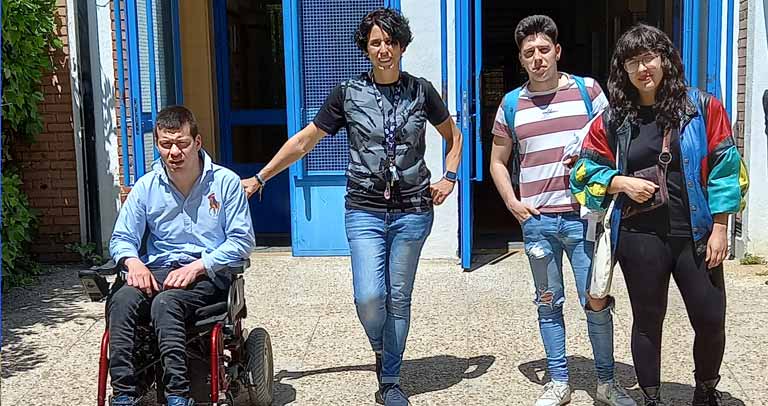 uno de los equipos que han facilitdo las experiencias relacionadas con las adicciones
